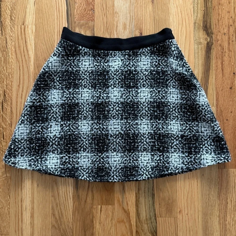 BCBGeneration Black Combo Tweed Skater Mini Skirt • Size 2